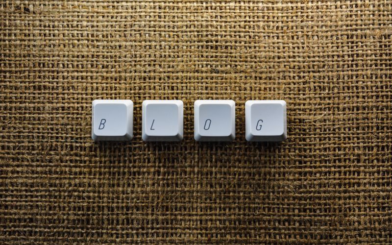 Featured image for “Common Business Blogging Mistakes (and How to Avoid Them)”: Business Blogging