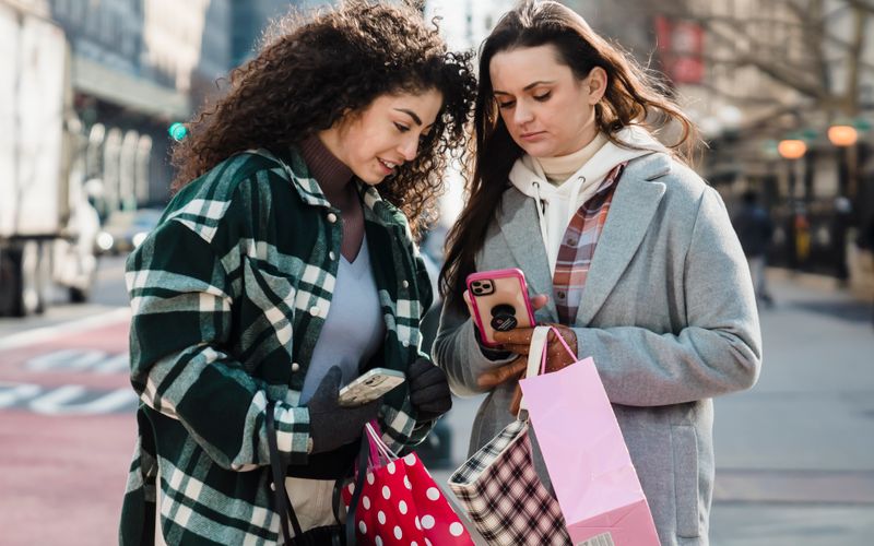 Featured image for “Common Social Commerce Mistakes (and How to Avoid Them)”: Social Commerce