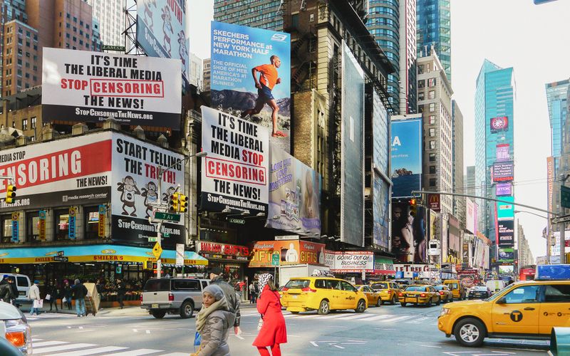 Featured image for “Contextual Advertising: What Every Business Needs to Know”: Contextual Advertising