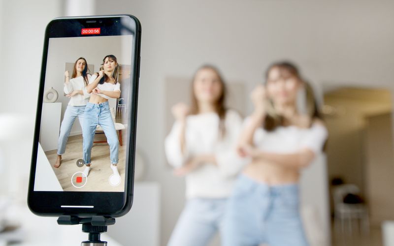 Featured image for “Influencer Marketing Trends Shaping 2022”: Influencer Marketing