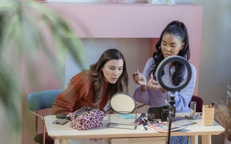 Featured image for “The State of Influencer ROI in 2023”: Influencer ROI